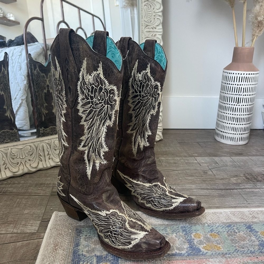 Corral Cowgirl Boots